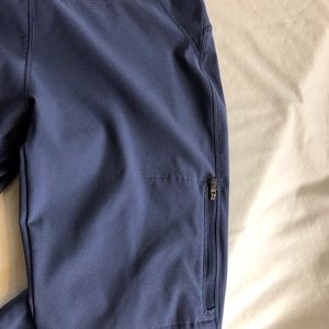 Columbia activewear pants